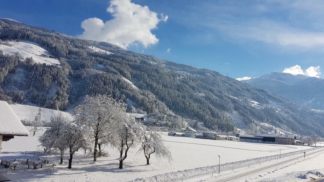 Apart Eberharter Aschau Im Zillertal Экстерьер фото